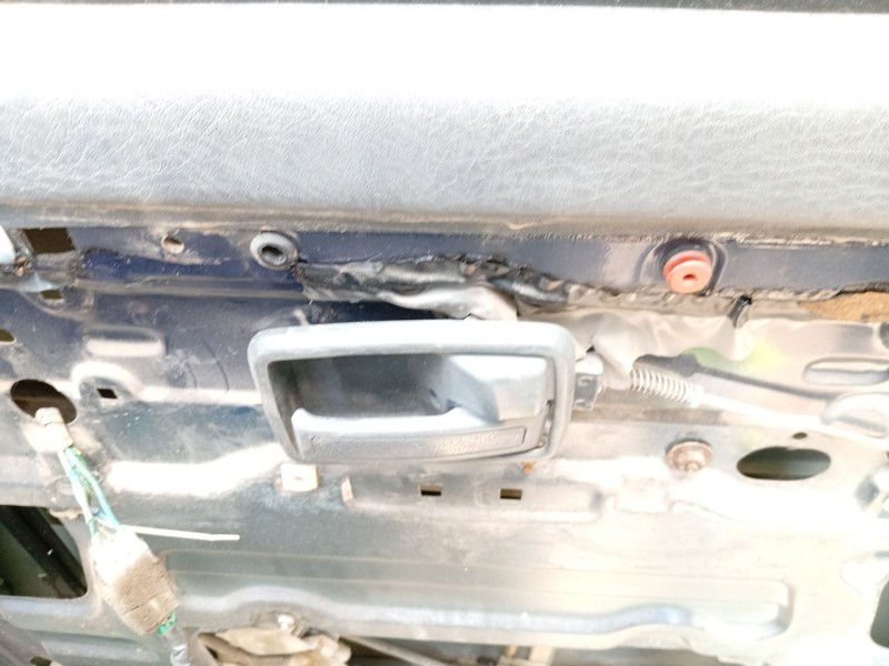 Recambio de maneta interior delantera derecha para ssangyong korando referencia OEM IAM   