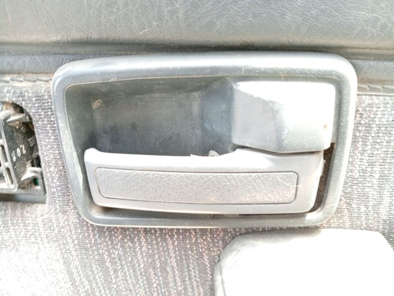 Recambio de maneta interior trasera derecha para ssangyong korando referencia OEM IAM   