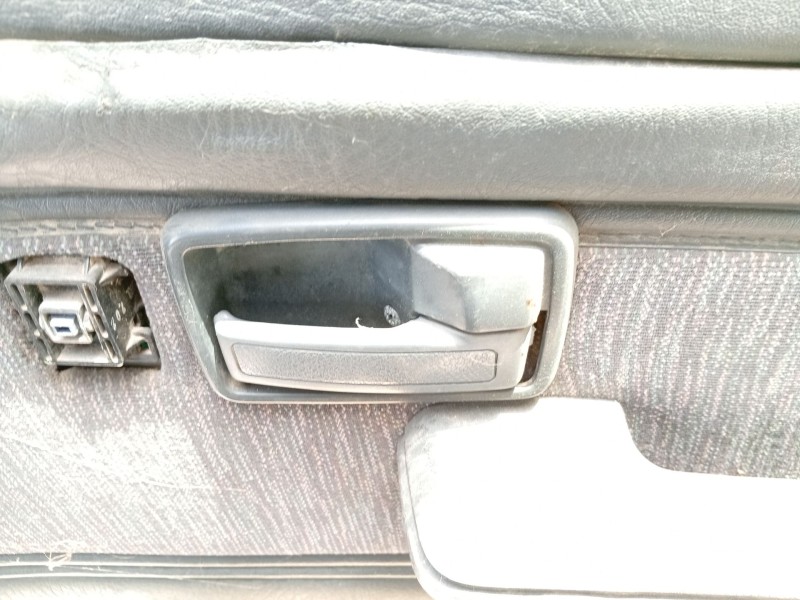 Recambio de maneta interior trasera derecha para ssangyong korando referencia OEM IAM   