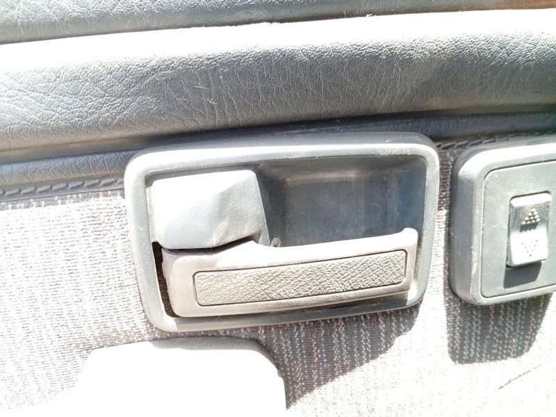 Recambio de maneta interior trasera izquierda para ssangyong korando referencia OEM IAM   