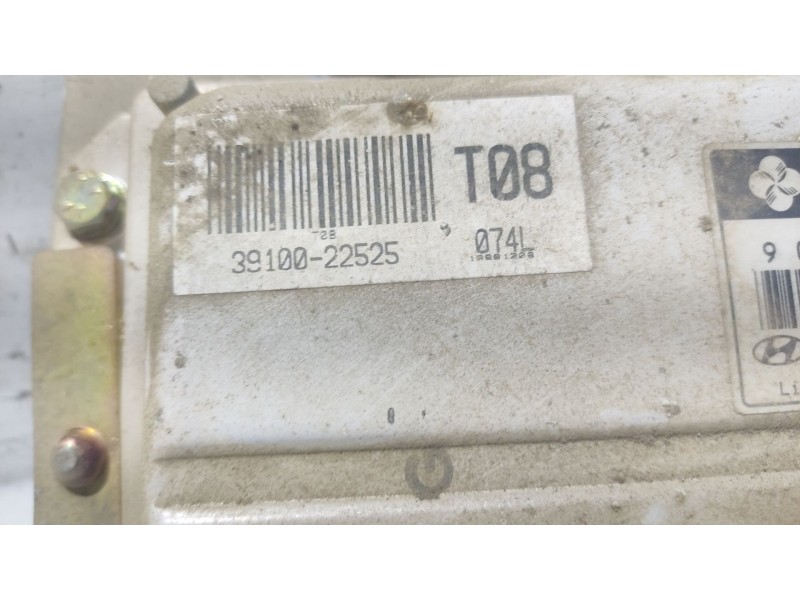 Recambio de centralita motor uce para hyundai accent (lc) 1.3 cat referencia OEM IAM 3911022525  