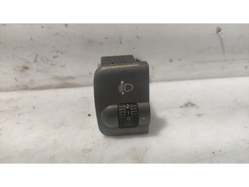 Recambio de mando luces para hyundai accent (lc) 1.3 cat referencia OEM IAM 9337025000  