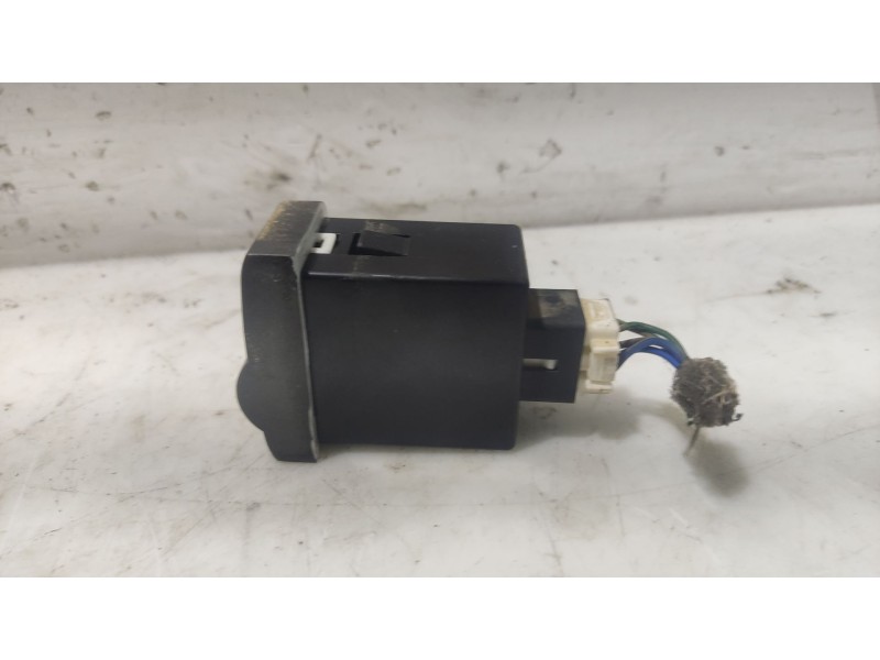 Recambio de mando luces para hyundai accent (lc) 1.3 cat referencia OEM IAM 9337025000  