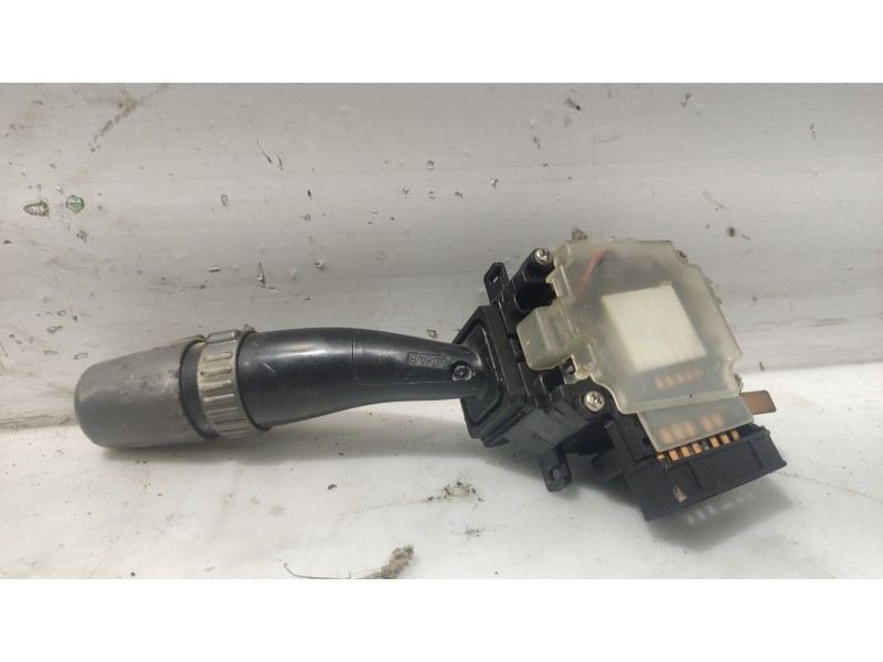 Recambio de mando limpia para hyundai accent (lc) 1.3 cat referencia OEM IAM 9343025110YN  