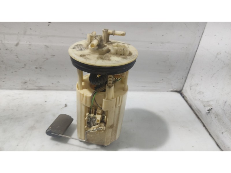 Recambio de aforador para hyundai accent (lc) 1.3 cat referencia OEM IAM 3111025000  