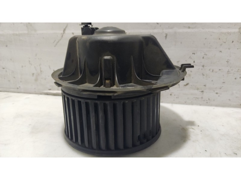 Recambio de motor calefaccion para skoda octavia berlina (1z3) active referencia OEM IAM 1K1819015  