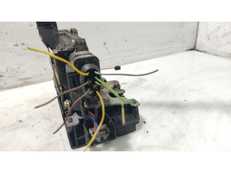 Recambio de cerradura puerta delantera izquierda para skoda octavia berlina (1z3) active referencia OEM IAM 3D1837015  