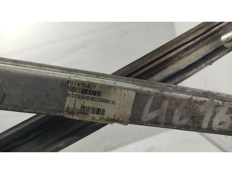 Recambio de elevalunas delantero derecho para skoda octavia berlina (1z3) active referencia OEM IAM 1Z2837461  