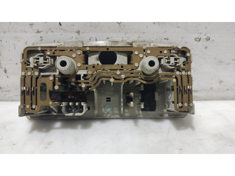 Recambio de luz interior para skoda octavia berlina (1z3) active referencia OEM IAM 3B0947105  