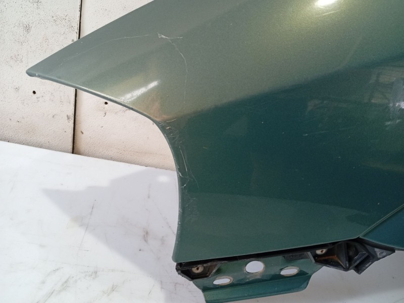 Recambio de aleta delantera izquierda para opel astra g berlina referencia OEM IAM 6101364  