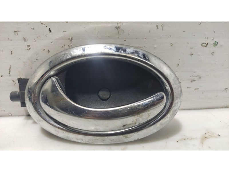 Recambio de maneta interior delantera izquierda para rover serie 75 (rj) referencia OEM IAM FVB100220MMM  