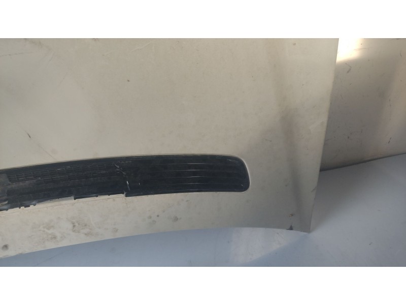 Recambio de capot para mercedes-benz clase c (w203) berlina referencia OEM IAM A2038800157  