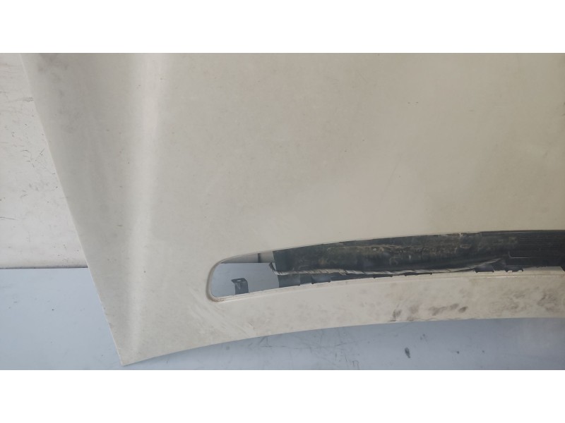 Recambio de capot para mercedes-benz clase c (w203) berlina referencia OEM IAM A2038800157  