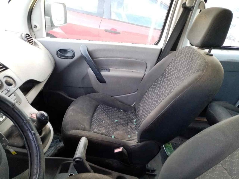 renault kangoo 1.5 dci diesel   |   0.08 - ... | 2008 | 68 cv / 50 kw del año 2008