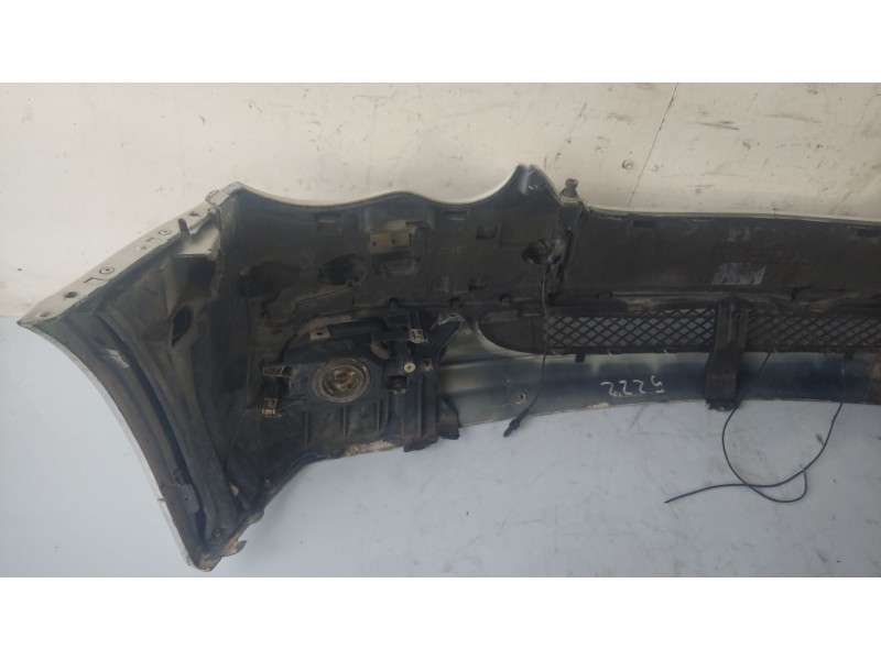 Recambio de paragolpes delantero para mercedes-benz clase c (w203) berlina referencia OEM IAM A2038850025  