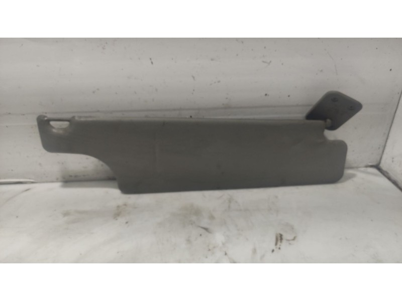 Recambio de parasol derecho para renault master ii phase 2 caja cerrada referencia OEM IAM 964006485R  