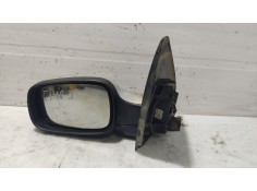 Recambio de retrovisor izquierdo para renault megane ii berlina 5p referencia OEM IAM 7701068373  