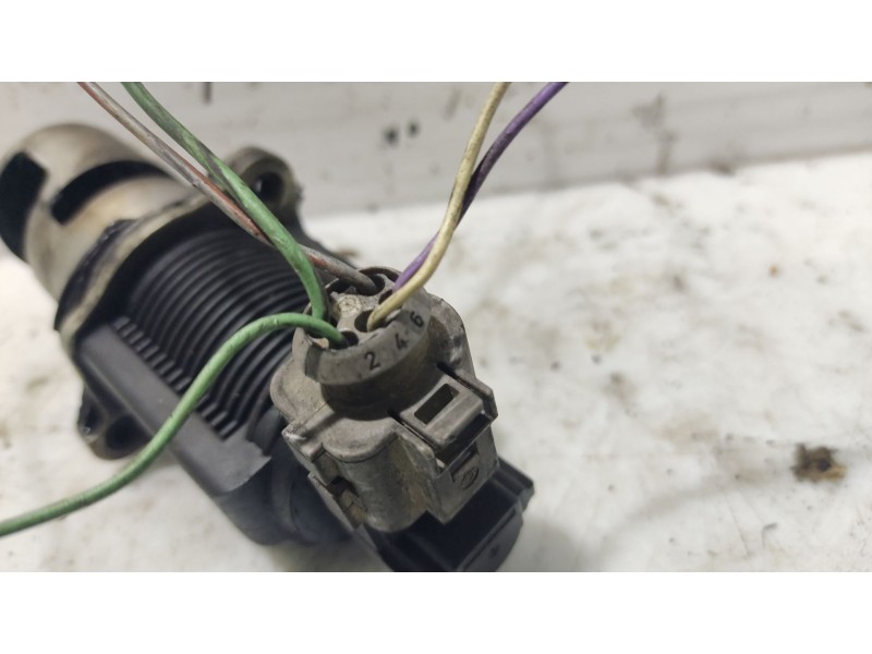 Recambio de valvula egr para renault megane ii berlina 5p referencia OEM IAM 8200656008  