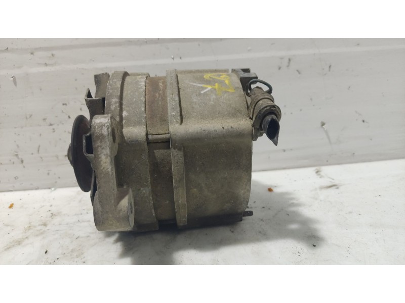 Recambio de alternador para volkswagen polo classic (86c, 80) 1.3 cat referencia OEM IAM 036903025 0120453190 