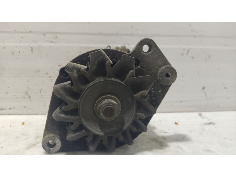 Recambio de alternador para volkswagen polo classic (86c, 80) 1.3 cat referencia OEM IAM 036903025 0120453190 