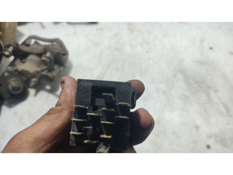 Recambio de mando luces para volkswagen polo classic (86c, 80) 1.3 cat referencia OEM IAM 867941581  