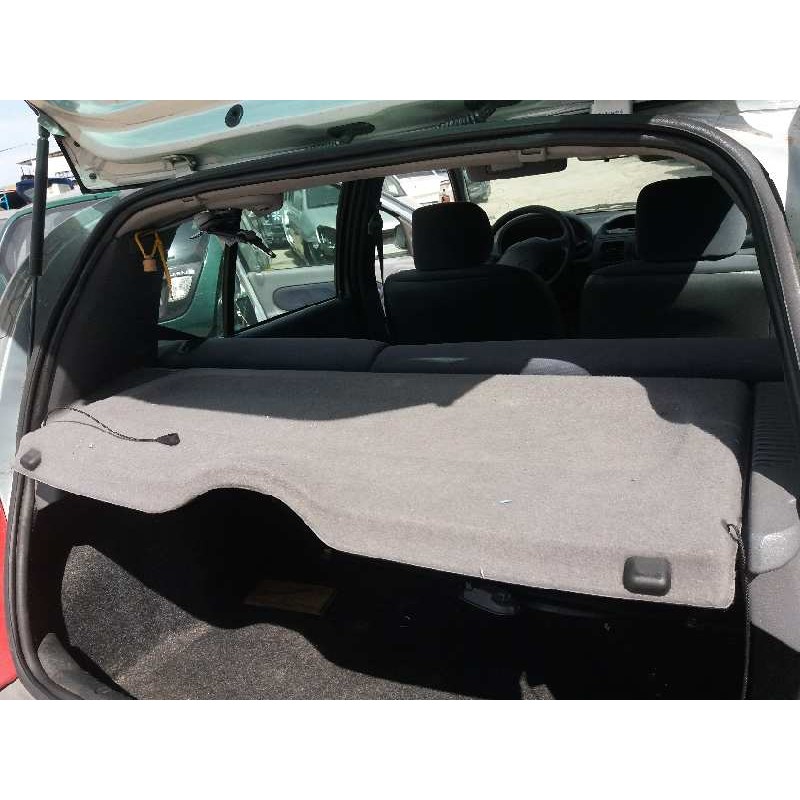 renault clio ii fase ii (b/cb0) 1.2   |   0.01 - ... | 2001 | 58 cv / 43 kw del año 2001