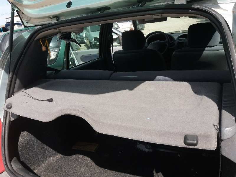 renault clio ii fase ii (b/cb0) 1.2   |   0.01 - ... | 2001 | 58 cv / 43 kw del año 2001