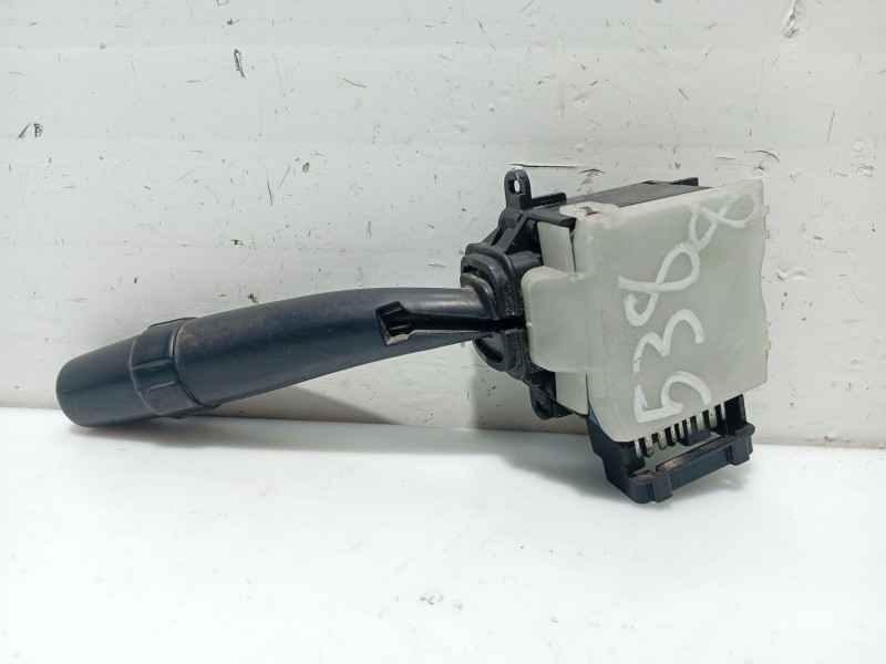 Recambio de mando limpia para toyota avensis t22 referencia OEM IAM 8465205170 17A164LH2 