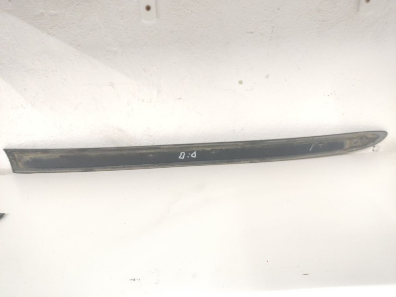 Recambio de moldura para nissan almera ii (n16) 2.2 di referencia OEM IAM   