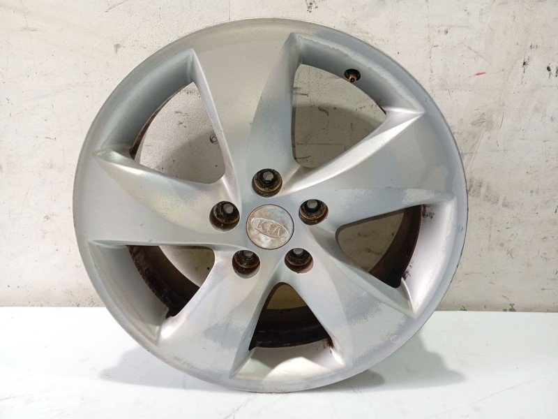 Recambio de llanta para kia carens iii monospace (un) 2.0 crdi 140 referencia OEM IAM 529101D300  