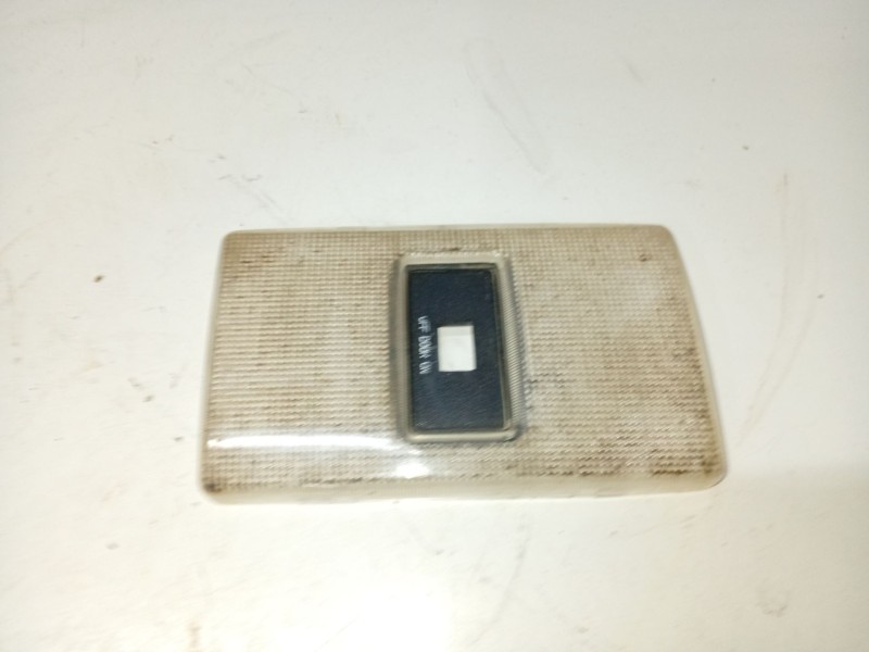 Recambio de luz interior para ssangyong korando referencia OEM IAM   