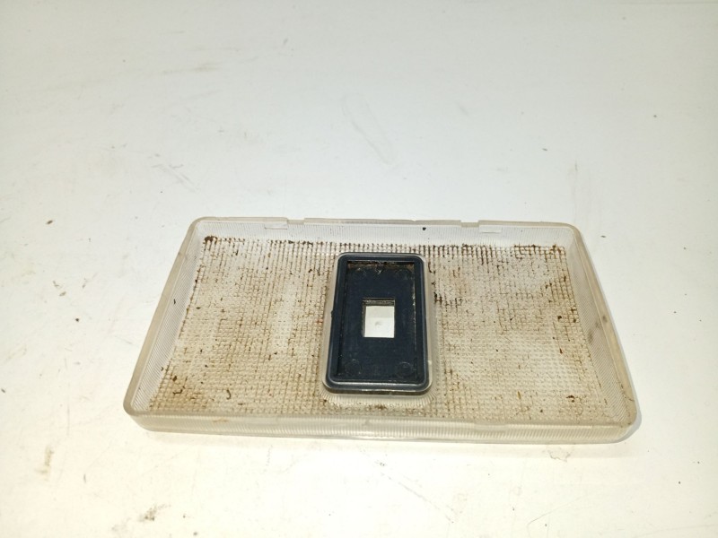 Recambio de luz interior para ssangyong korando referencia OEM IAM   