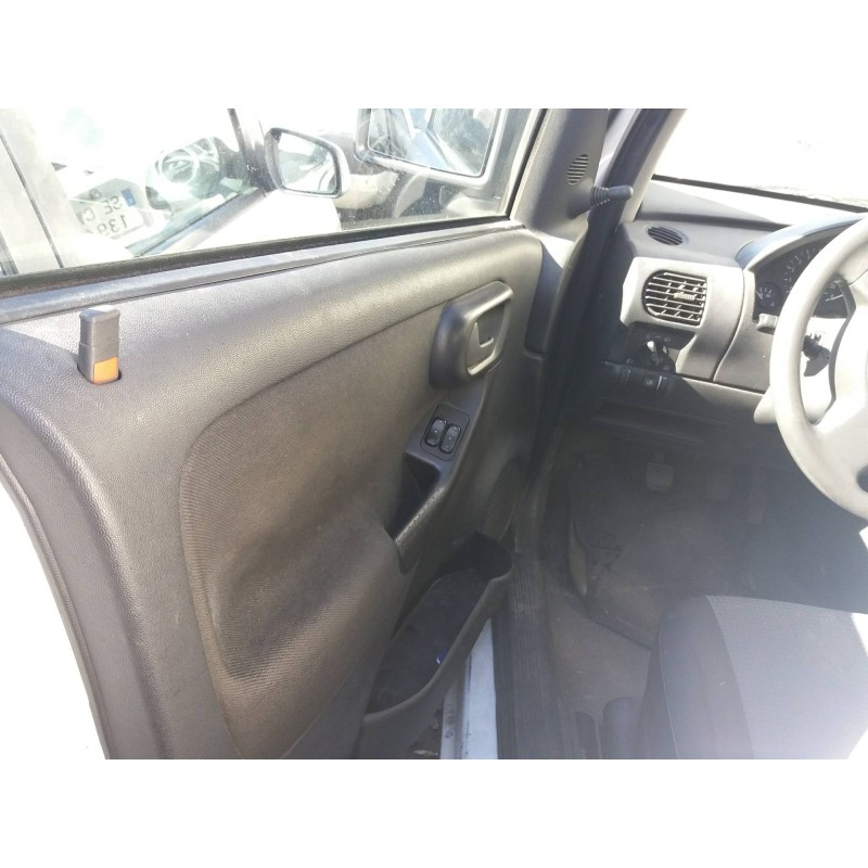 opel combo (corsa c) 1.3 16v cdti cat (z 13 dt / ln9)   |   0.01 - ... | 2001 | 69 cv / 51 kw del año 2001