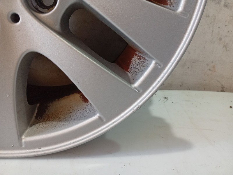 Recambio de llanta para bmw 3 (e90) 320 d referencia OEM IAM 36116775595 6765810 