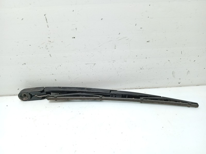 Recambio de brazo limpia trasero para hyundai accent (mc) referencia OEM IAM 988152F000  