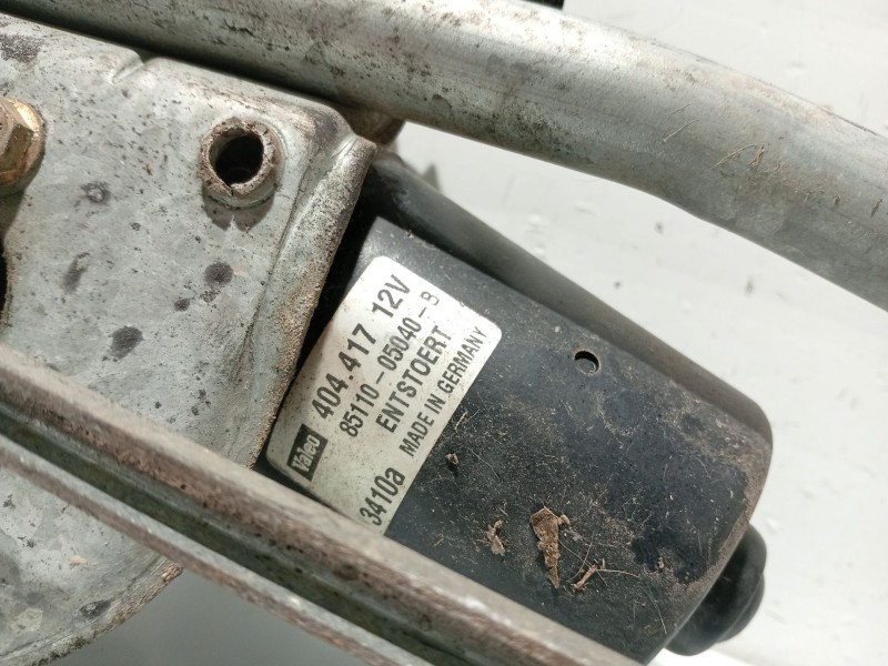 Recambio de motor limpia delantero para toyota avensis t22 referencia OEM IAM 8511005040B  404417