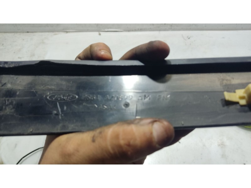 Recambio de moldura para ford fiesta v (jh_, jd_) 1.4 tdci referencia OEM IAM 2S61A2899AM  