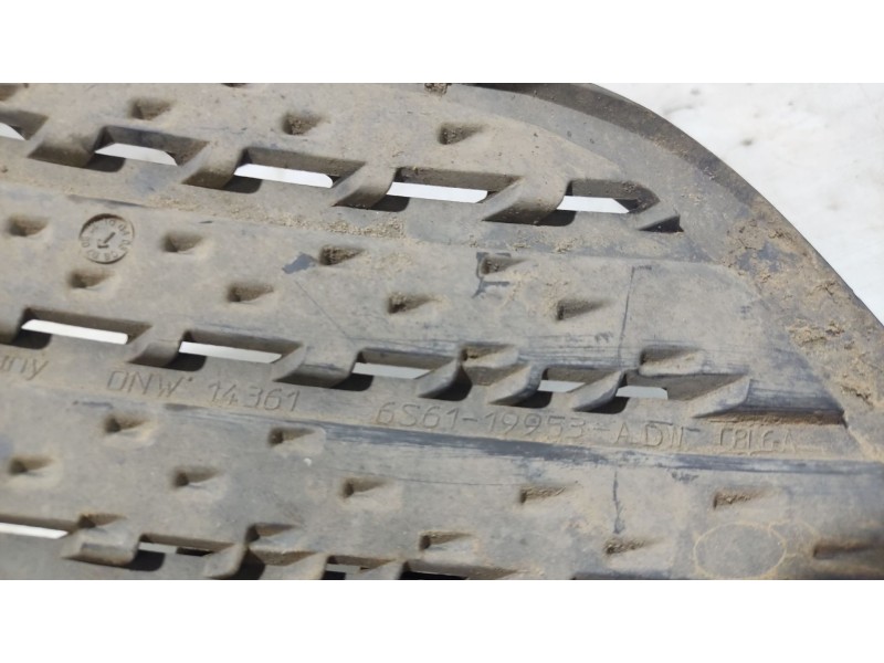 Recambio de moldura para ford fiesta v (jh_, jd_) 1.4 tdci referencia OEM IAM 6S6119953ADM  