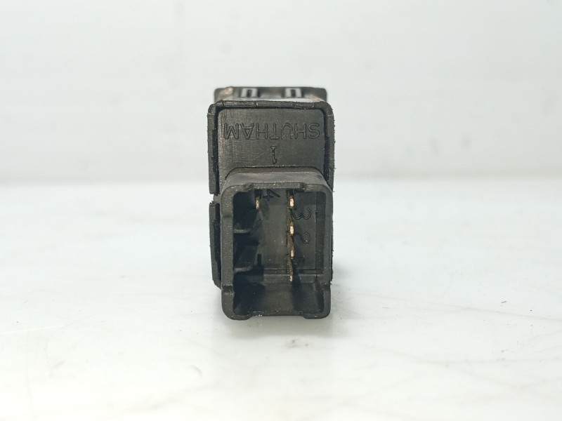 Recambio de interruptor para tata safari (42_fd) 2.0 d 4x4 referencia OEM IAM 00858IAD  