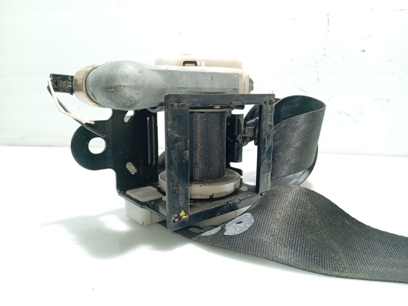 Recambio de cinturon seguridad delantero derecho para hyundai accent (mc) referencia OEM IAM 888801E030 888801E030WK 