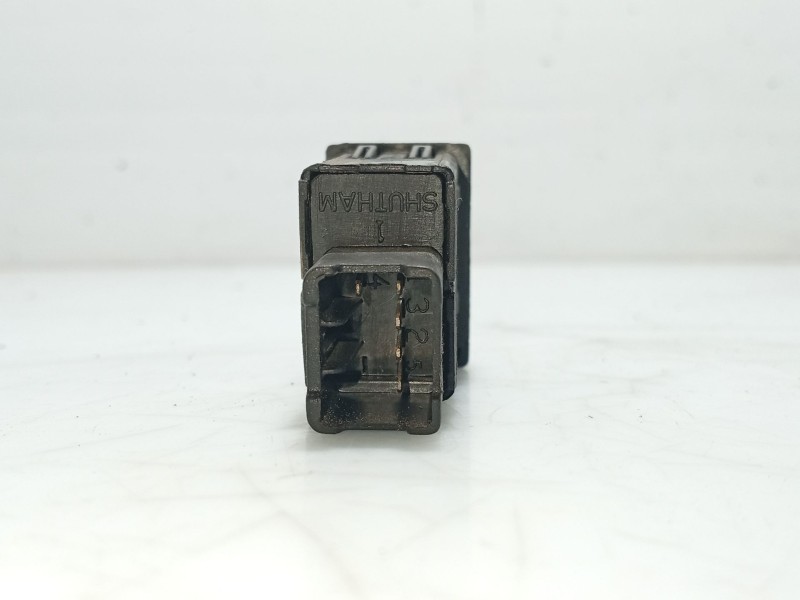 Recambio de interruptor para tata safari (42_fd) 2.0 d 4x4 referencia OEM IAM 00858IL  