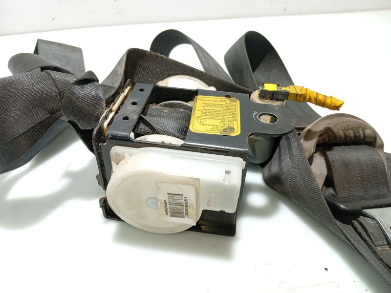 Recambio de cinturon seguridad delantero izquierdo para hyundai accent (mc) referencia OEM IAM 888701E030 888701E030WK 