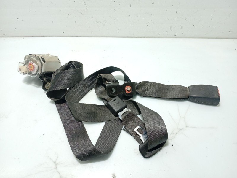 Recambio de cinturon seguridad trasero central para hyundai accent (mc) referencia OEM IAM 898101E040 898101E040WK 