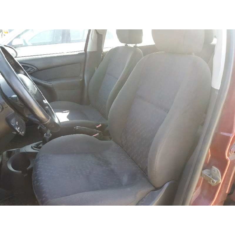 ford focus berlina (cak) ambiente   |   08.98 - 12.04 | 1998 - 2004 | 101 cv / 74 kw del año 1998