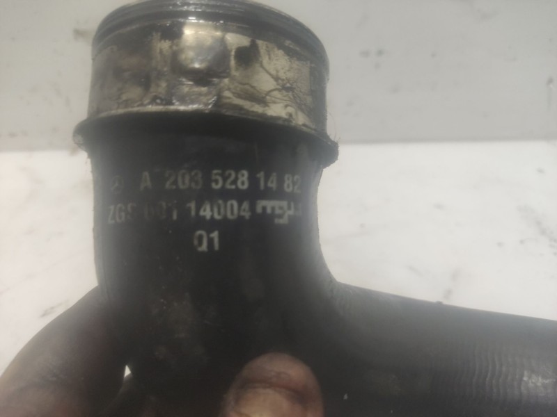 Recambio de tubo para mercedes-benz clase c (w203) berlina referencia OEM IAM A2035281482  