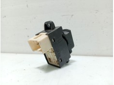 Recambio de mando elevalunas delantero derecho para hyundai accent (mc) referencia OEM IAM 935782D000   2