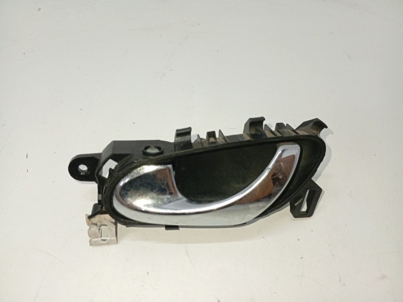 Recambio de maneta interior delantera izquierda para renault kadjar (ha_, hl_) 1.6 dci 130 referencia OEM IAM 806714EA1A  
