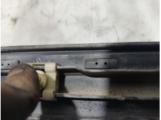 Recambio de moldura para mercedes-benz clase c (w203) berlina referencia OEM IAM A2036904   2