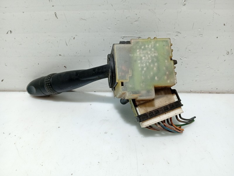 Recambio de mando limpia para hyundai accent (mc) referencia OEM IAM 934201G010 75733A 