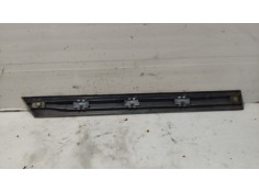Recambio de moldura para mercedes-benz clase c (w203) berlina referencia OEM IAM A2036905162   2